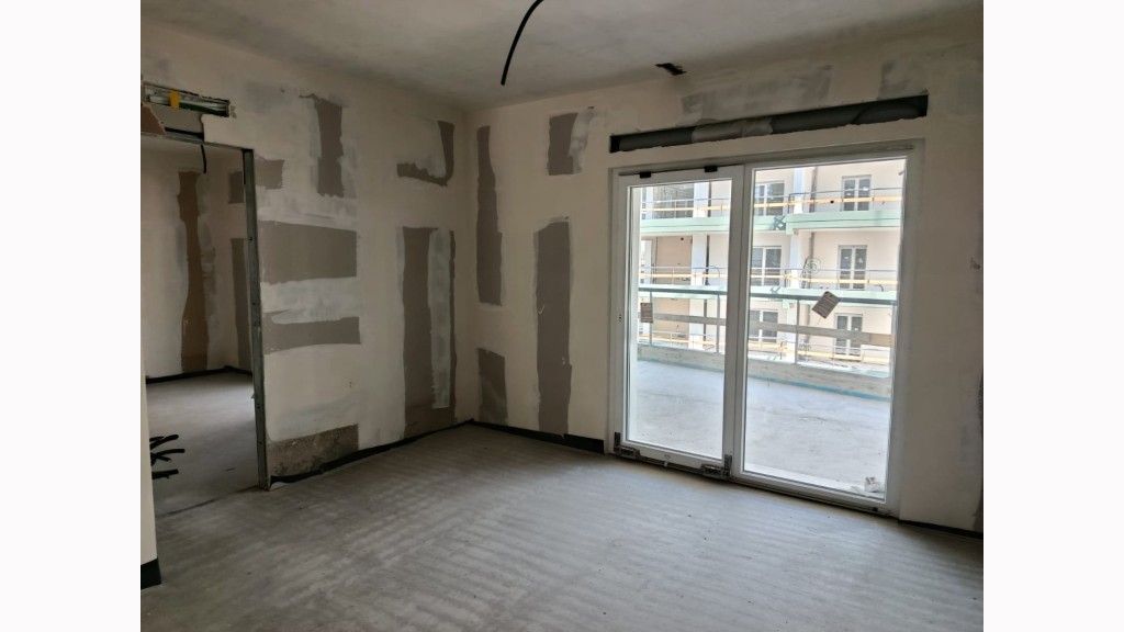 Appartamentoin Vendita, Roma - Riferimento: v 25