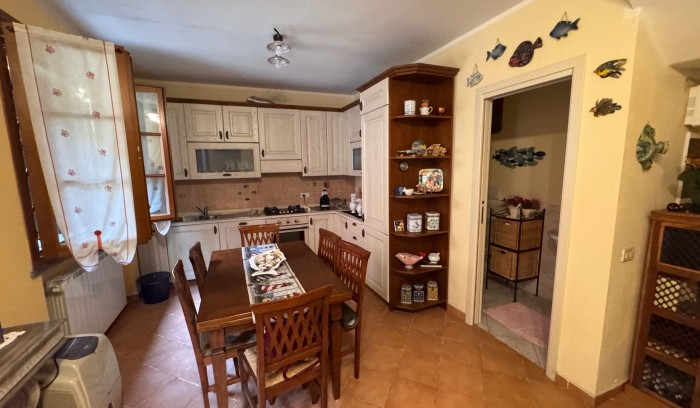 Riferimento VC500 - Casa Indipendente in Vendita a Viareggio