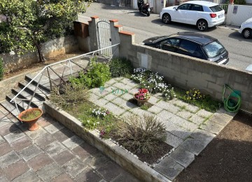 Trilocale con garage in zona p