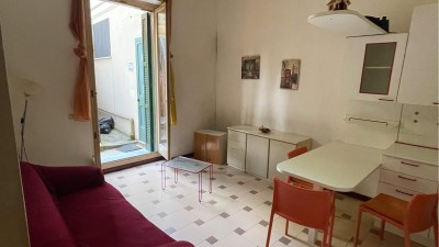 Appartamentoin Affitto, Bordighera - Centrale - Riferimento: a335