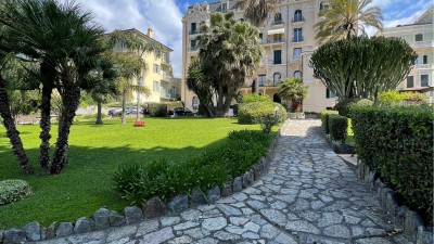 Appartamentoin Affitto, Bordighera - Centrale - Riferimento: a336