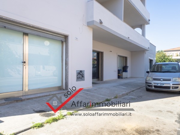 Riferimento LC118 - Locale Commerciale in Vendita a Olbia