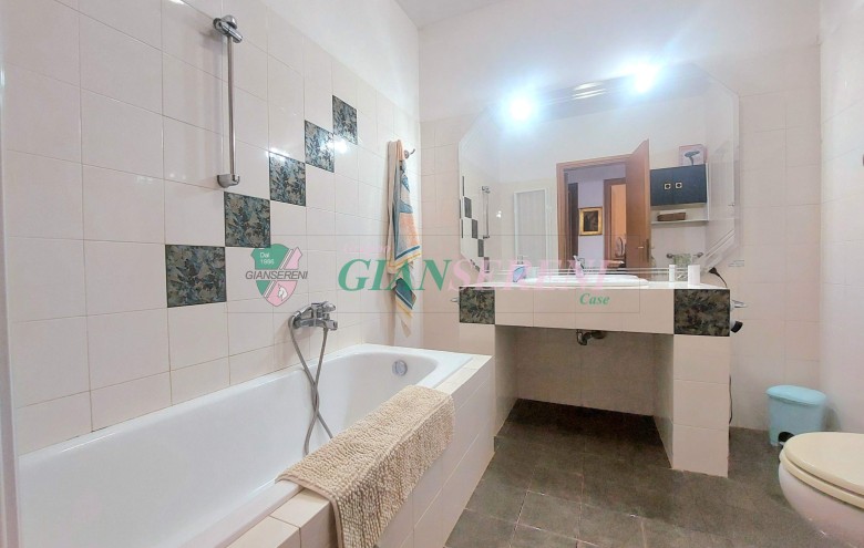 Agenzia Giansereni - 