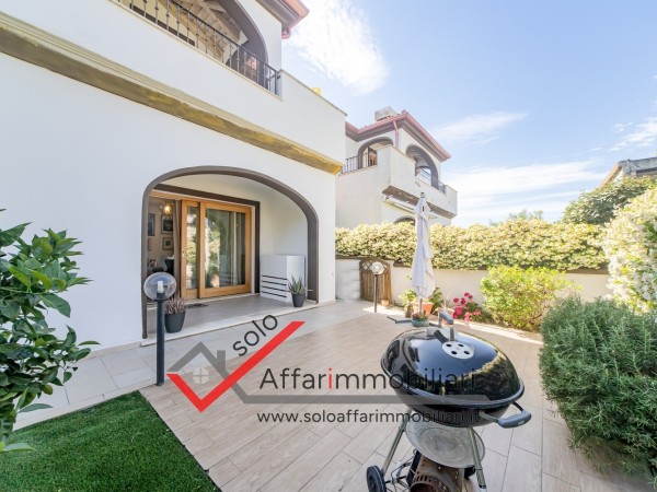 Riferimento V195 - Villa Bifamiliare in Vendita a Olbia