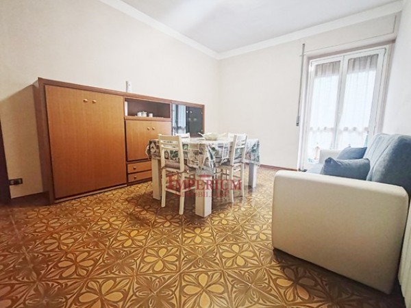 TRILOCALE CON CANTINA E BOX