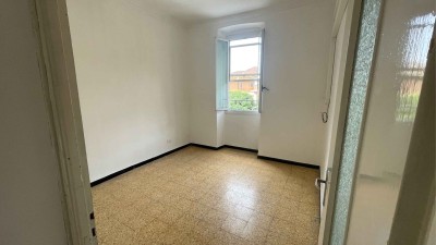 Appartamentoin Vendita, Camporosso - Centrale - Riferimento: v116