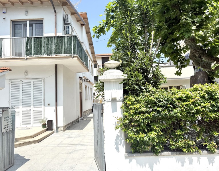 Villetta bifamiliare a 100 met