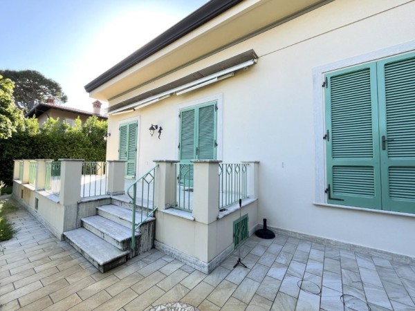Riferimento SV631T - villa in Покупая и продавая in Pietrasanta - Marina Di Pietrasanta