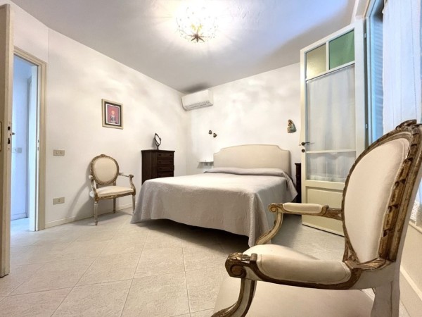Riferimento SV631T - villa in Покупая и продавая in Pietrasanta - Marina Di Pietrasanta