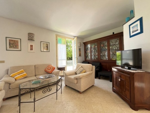 Riferimento SV631T - villa in Покупая и продавая in Pietrasanta - Marina Di Pietrasanta