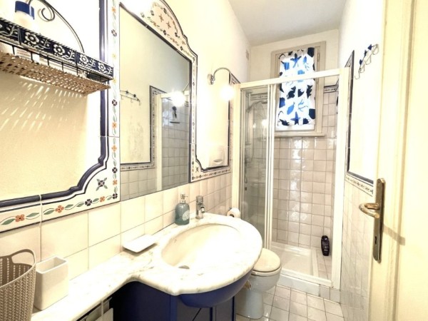 Riferimento SV09T - two-family villa in Buying And Selling in Pietrasanta - Marina Di Pietrasanta