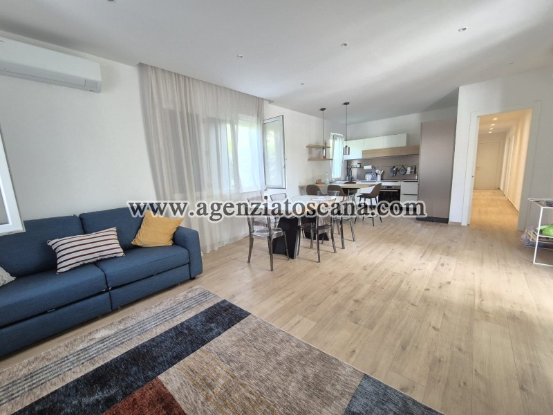 Villetta Singola for rent, Forte Dei Marmi - Centro Ponente -  0