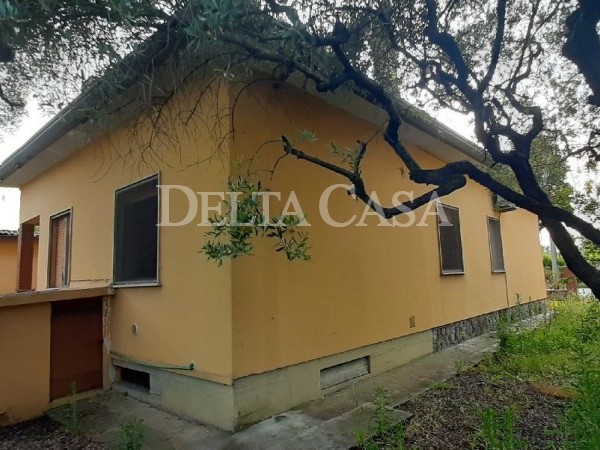 Reference CP2612VU - Villa - Villetta for Vendita in Capezzano Pianore