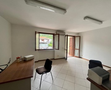 Montignoso - Loc. Capanne - Ve