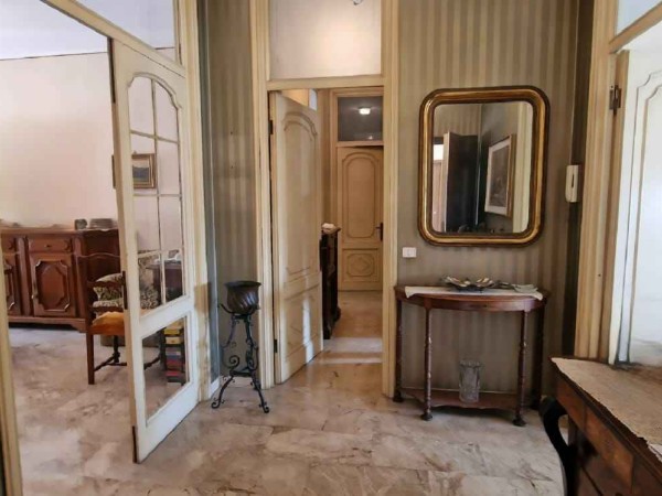 Riferimento 140-25A - Appartamento in Vendita a Centro
