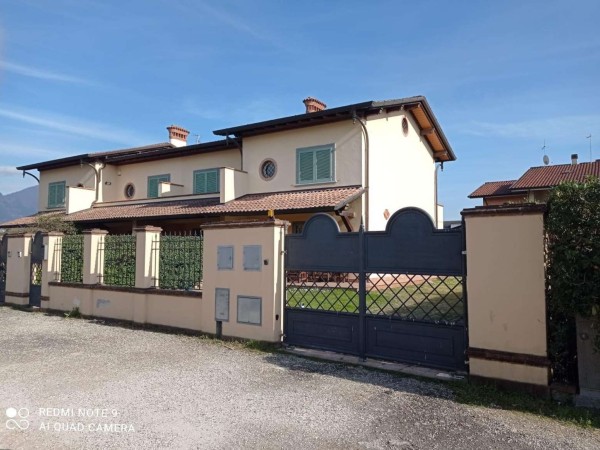 Forte dei Marmi - Vendesi vill