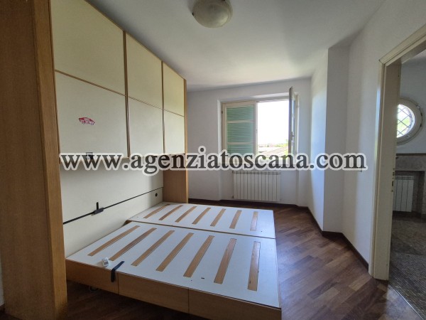 Villa Bifamiliare in vendita, Seravezza - Via Emilia -  12