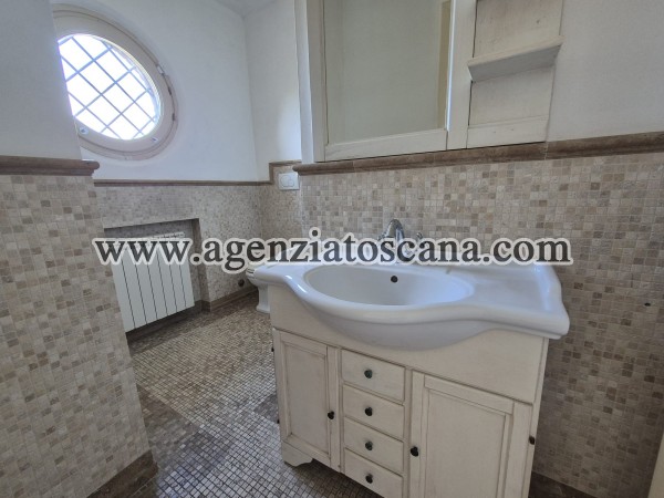 Villa Bifamiliare in vendita, Seravezza - Via Emilia -  14
