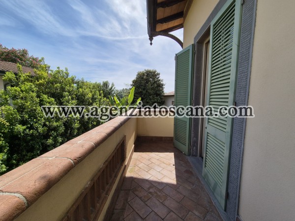 Villa Bifamiliare in vendita, Seravezza - Via Emilia -  7