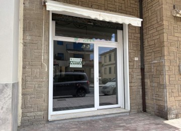 Fondo commerciale di 45 mq in 
