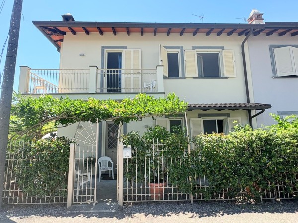 Porzione di Casa in affitto, Forte dei Marmi, Vittoria Apuana 
