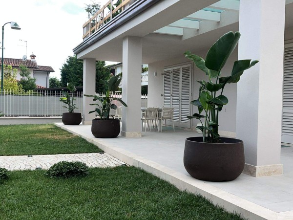 Villa Singola in affitto, Forte dei Marmi, Vittoria Apuana 