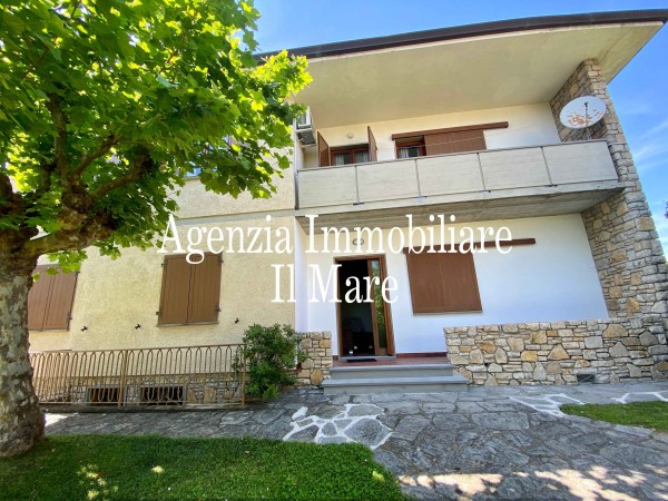 Reference 87-7 PL - Indipendent Apartment  for Rent in Forte Dei Marmi
