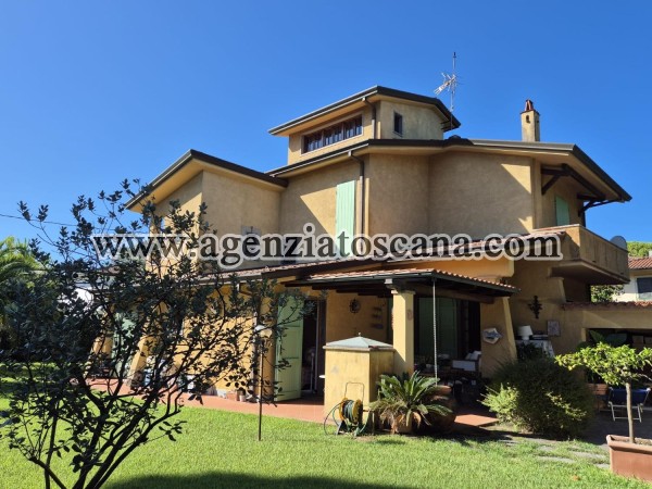 Villa for rent, Forte Dei Marmi - Ponente -  2