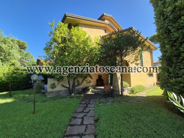 Villa for rent, Forte Dei Marmi - Ponente -  10