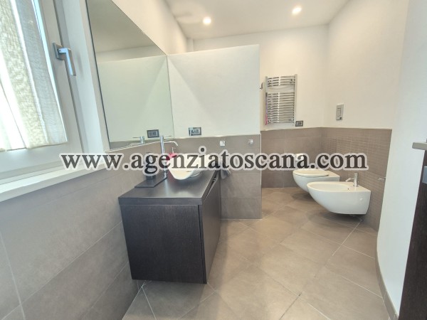 Villa Con Piscina in vendita, Forte Dei Marmi - Vittoria Apuana -  32