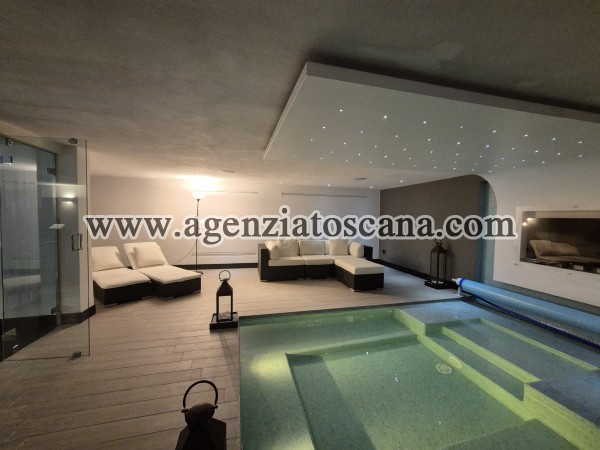 Villa Con Piscina in vendita, Forte Dei Marmi - Vittoria Apuana -  63