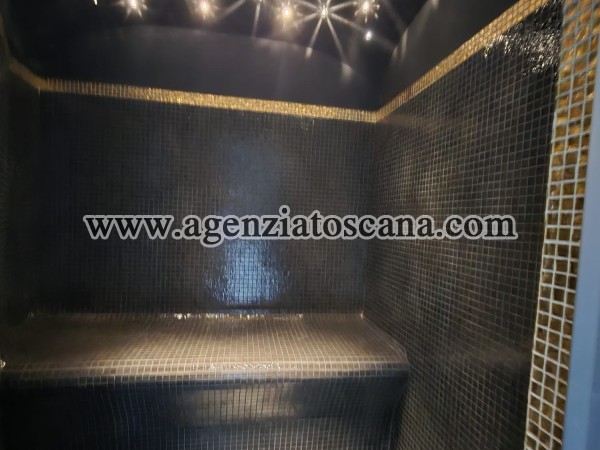 Villa Con Piscina in vendita, Forte Dei Marmi - Vittoria Apuana -  61