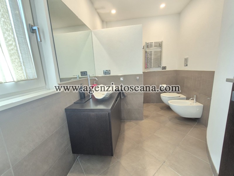 Villa With Pool for sale, Forte Dei Marmi - Vittoria Apuana -  36
