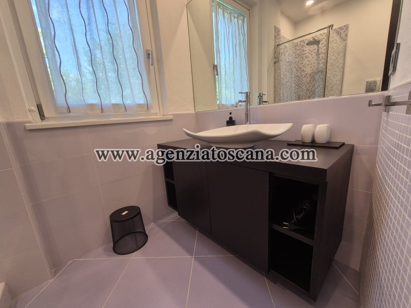 Villa With Pool for sale, Forte Dei Marmi - Vittoria Apuana -  50