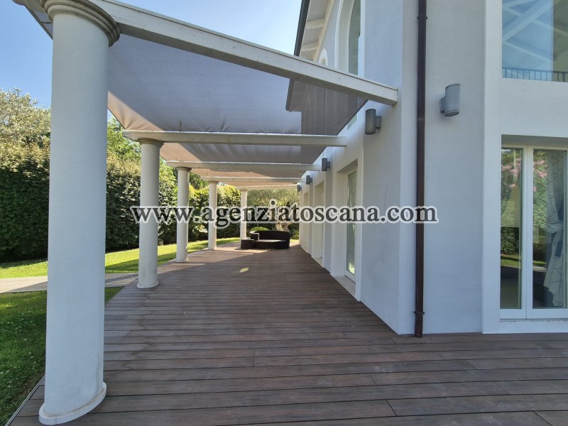 Villa With Pool for sale, Forte Dei Marmi - Vittoria Apuana -  15