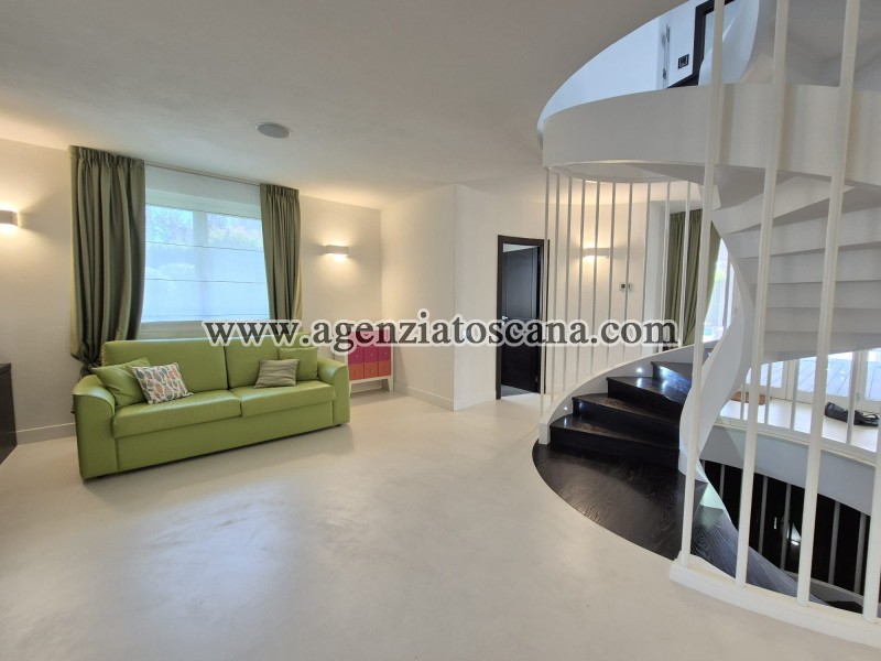 Villa With Pool for sale, Forte Dei Marmi - Vittoria Apuana -  28