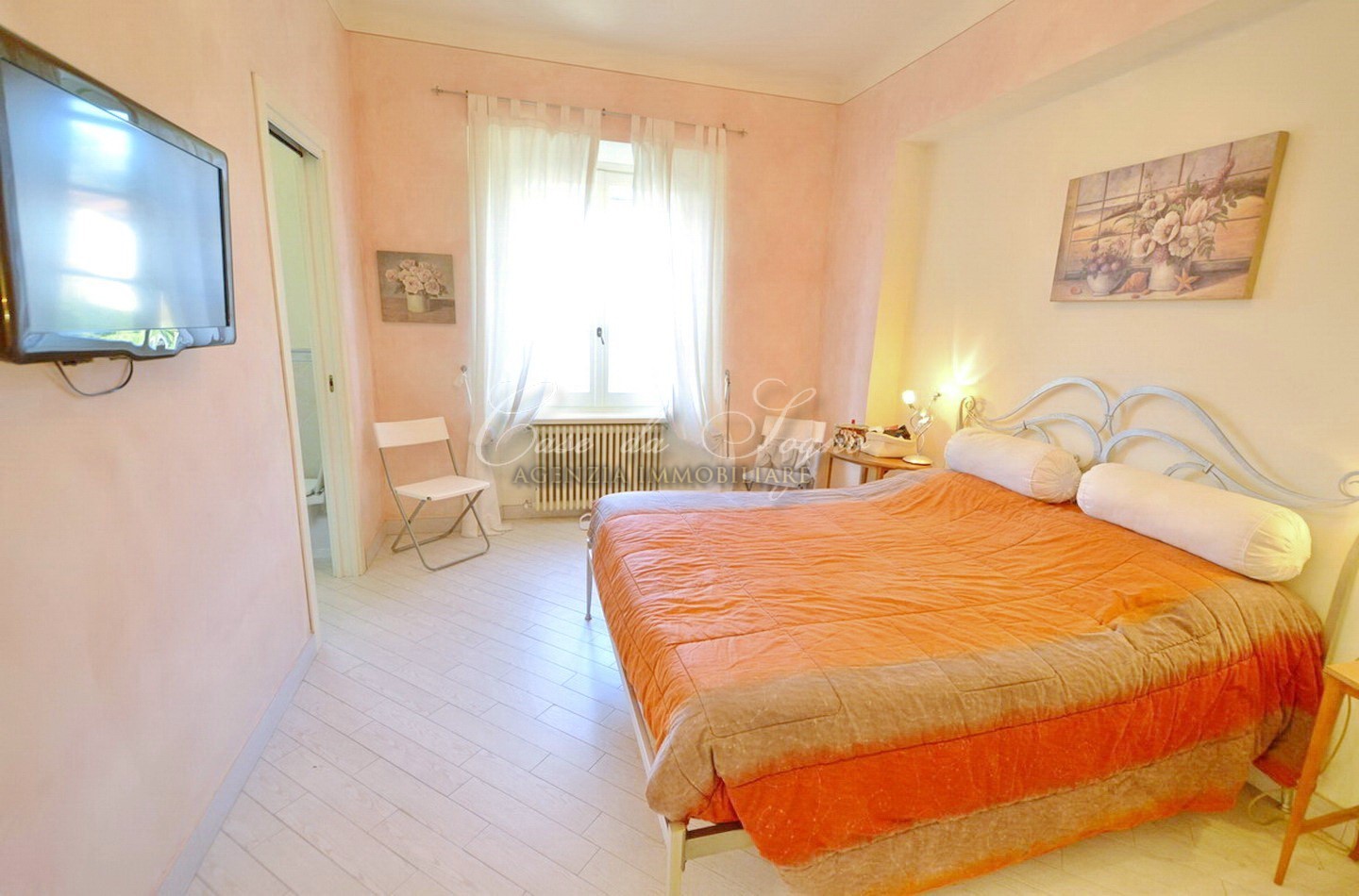 617 - cover Apartment la maison