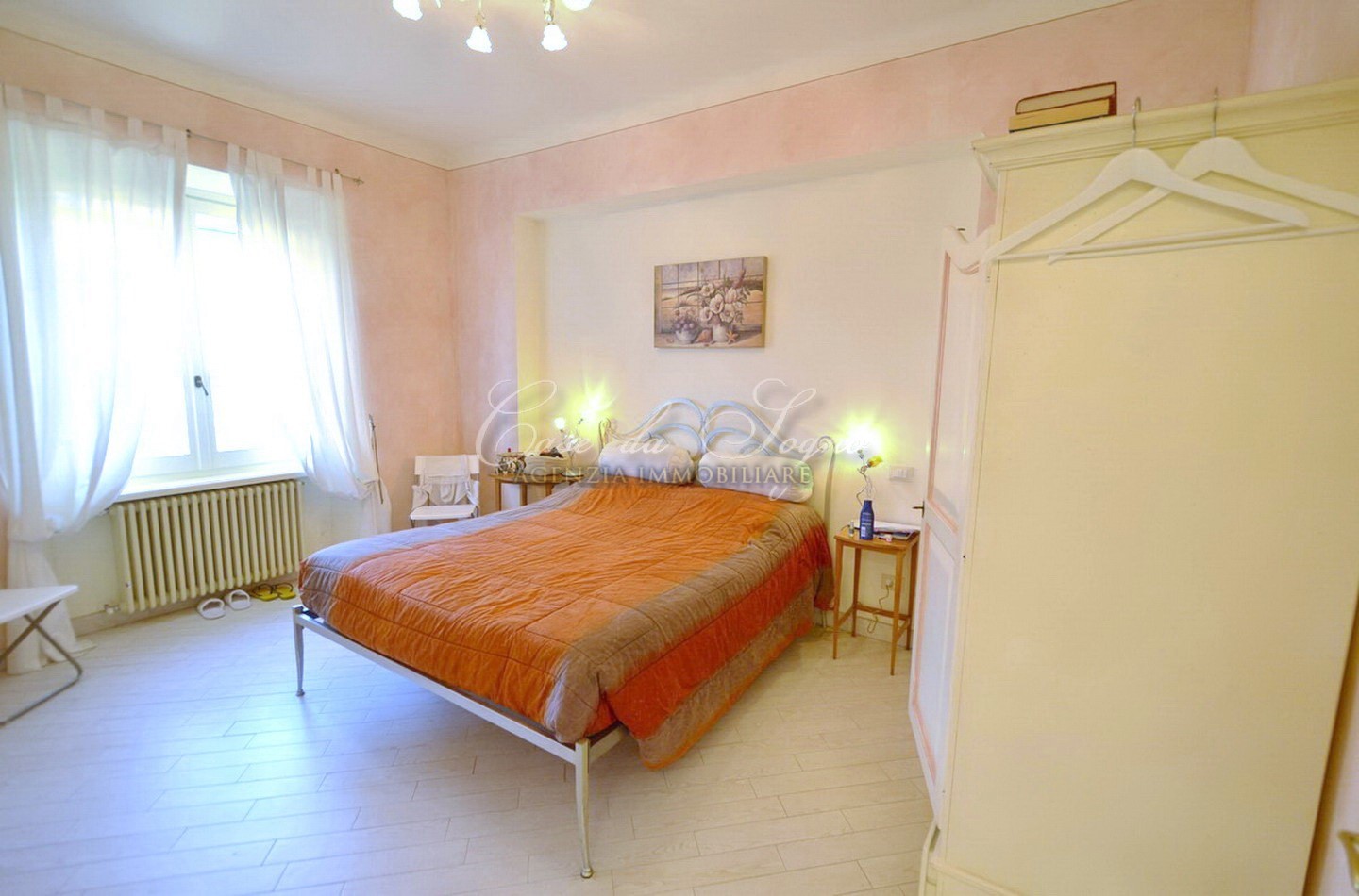 617 - cover Apartment la maison