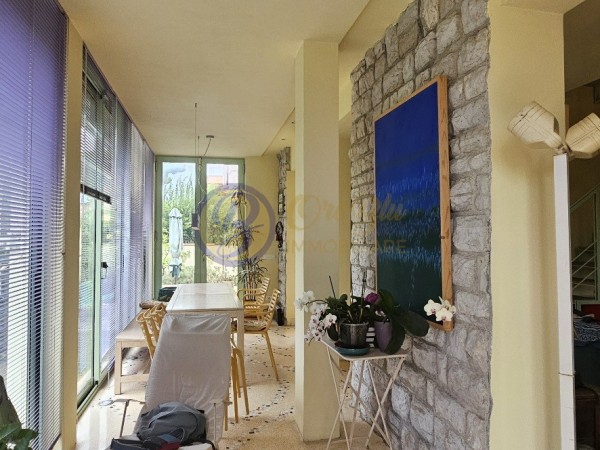 Riferimento LDCBIF189 - Villa Bifamiliare in Vendita a Lido Di Camaiore