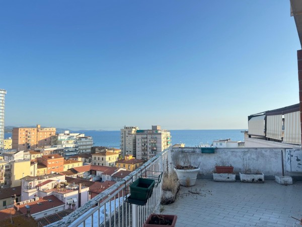 Attico unico a follonica – v
