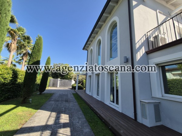 Villa Con Piscina in affitto, Forte Dei Marmi - Vittoria Apuana -  1