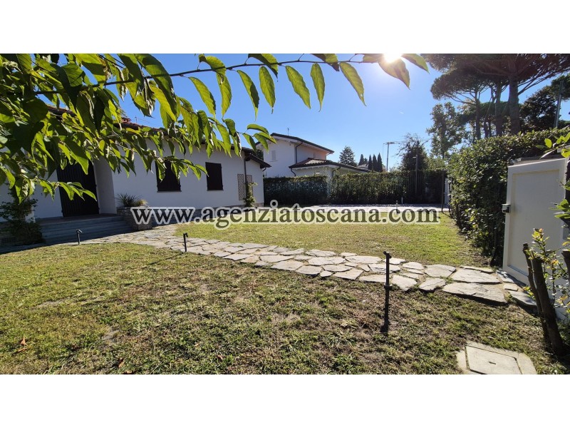 Villa in affitto, Forte Dei Marmi - Roma Imperiale -  2
