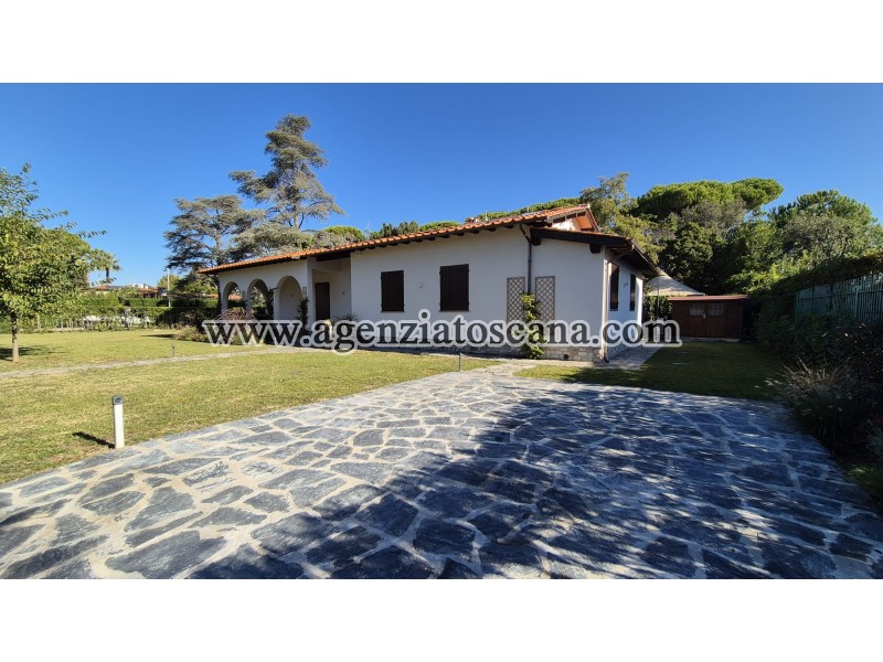 Villa in affitto, Forte Dei Marmi - Roma Imperiale -  0