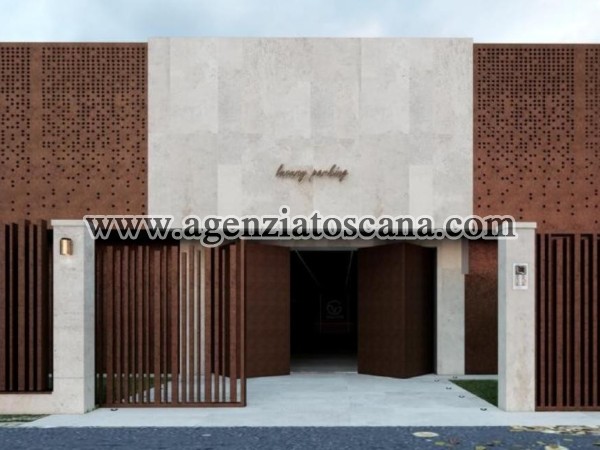Parking Spaces/garages In Central Forte Dei Marmi