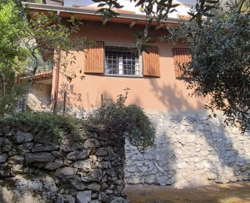 Massa - Loc. Antona - Vendesi 