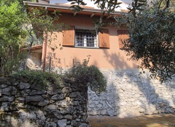 Massa - Loc. Antona - Vendesi 