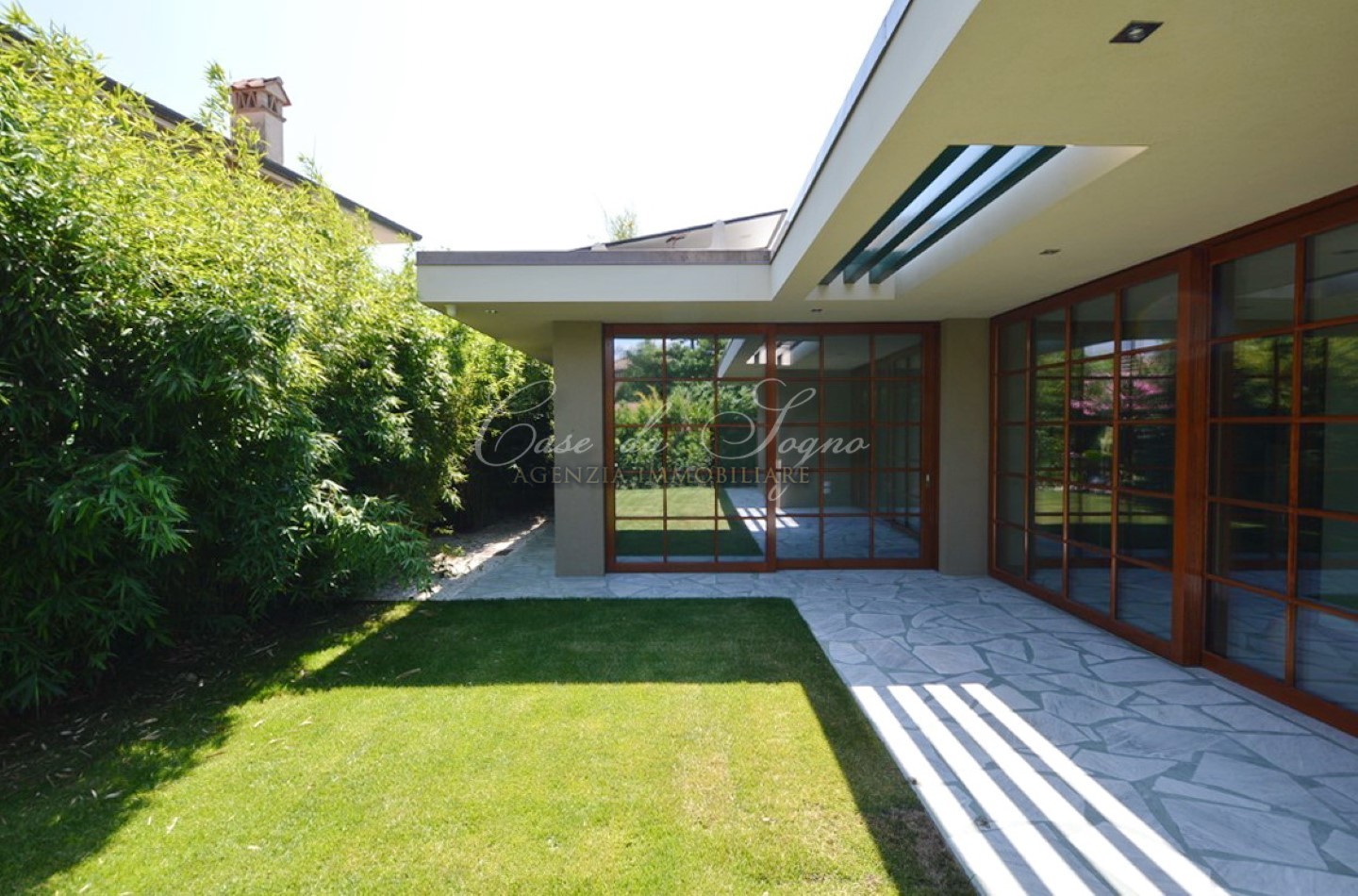 619 - cover Villa orchidea