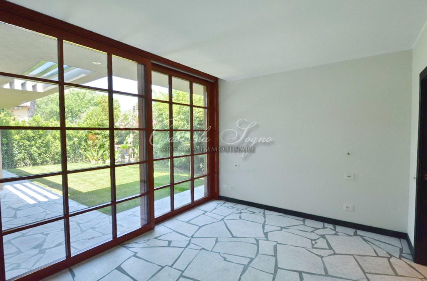 619 - cover Villa orchidea