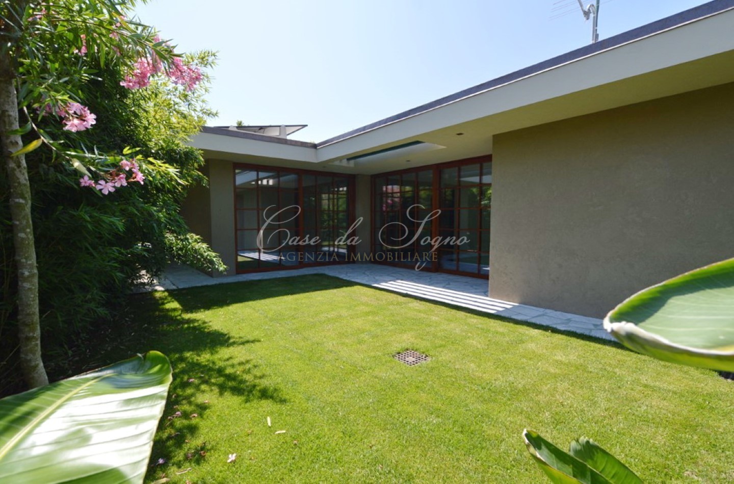 619 - cover Villa orchidea
