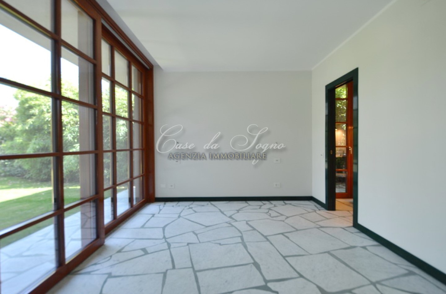 619 - cover Villa orchidea